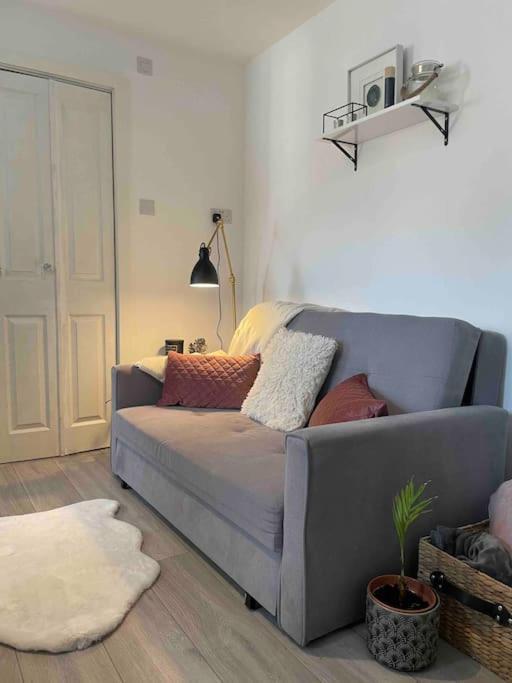 One Bedroom Putney Village Flat London Exterior photo